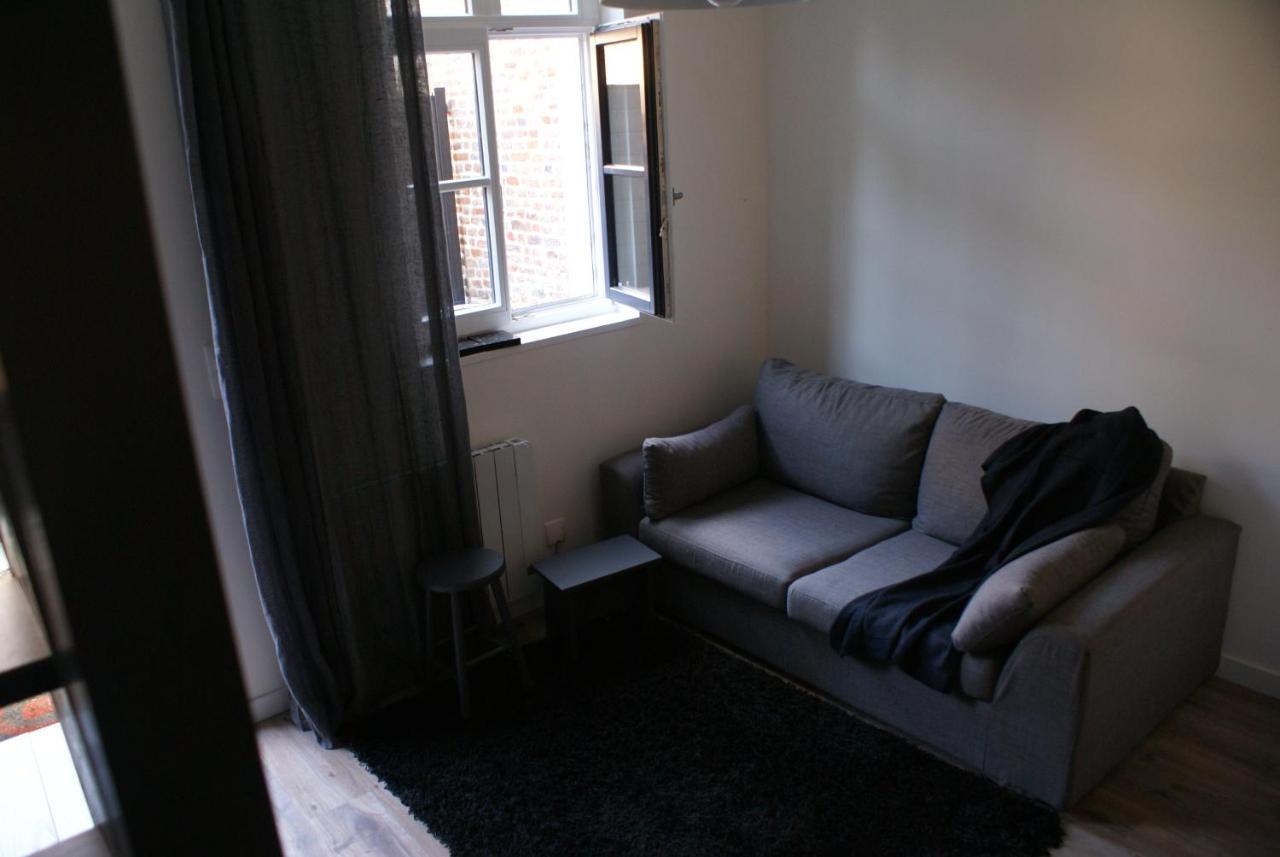 La Cour Soubespin Bed & Breakfast Lille Dış mekan fotoğraf