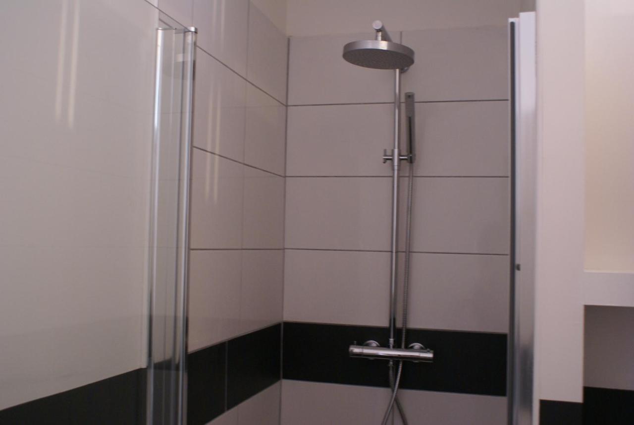 La Cour Soubespin Bed & Breakfast Lille Dış mekan fotoğraf