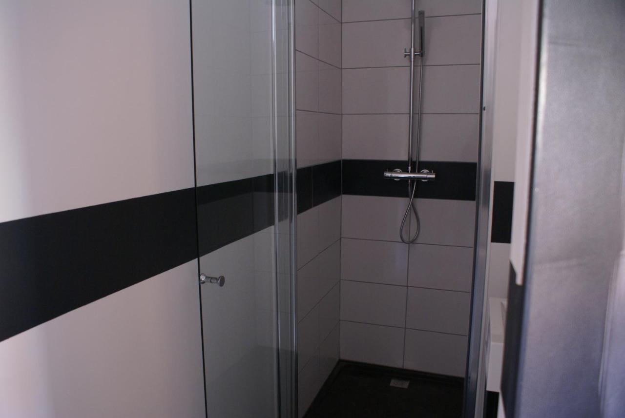 La Cour Soubespin Bed & Breakfast Lille Dış mekan fotoğraf